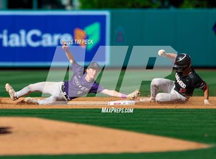 Thumbnail 2 in Hoover vs. Oakwood photogallery.