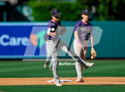 Thumbnail 3 in Hoover vs. Oakwood photogallery.