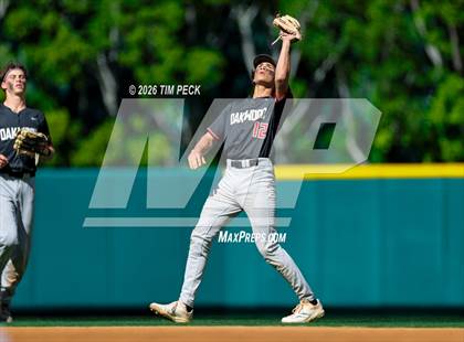 Thumbnail 2 in Hoover vs. Oakwood photogallery.