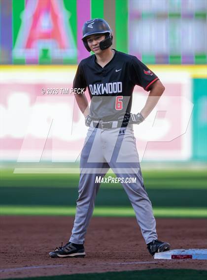 Thumbnail 3 in Hoover vs. Oakwood photogallery.