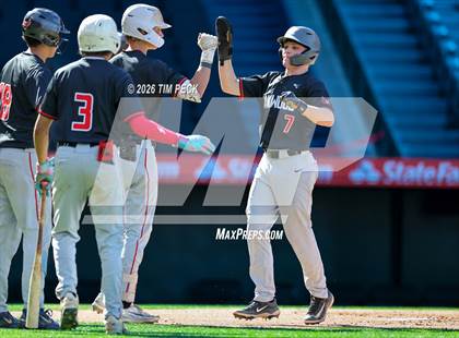 Thumbnail 1 in Hoover vs. Oakwood photogallery.