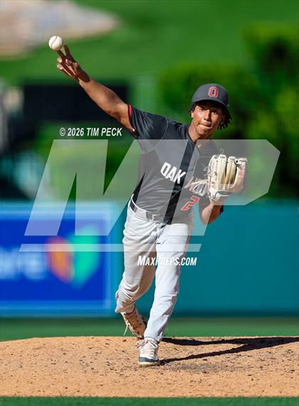 Thumbnail 2 in Hoover vs. Oakwood photogallery.