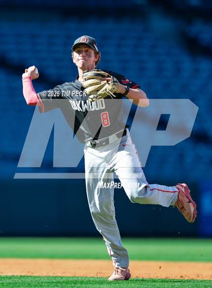 Thumbnail 2 in Hoover vs. Oakwood photogallery.