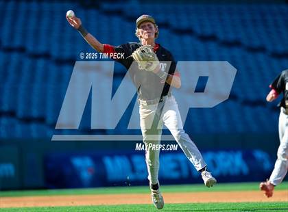 Thumbnail 2 in Hoover vs. Oakwood photogallery.