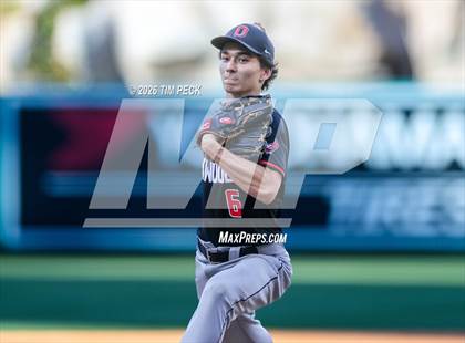 Thumbnail 2 in Hoover vs. Oakwood photogallery.