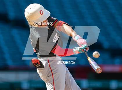 Thumbnail 3 in Hoover vs. Oakwood photogallery.