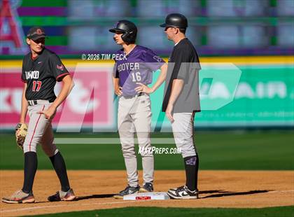 Thumbnail 2 in Hoover vs. Oakwood photogallery.