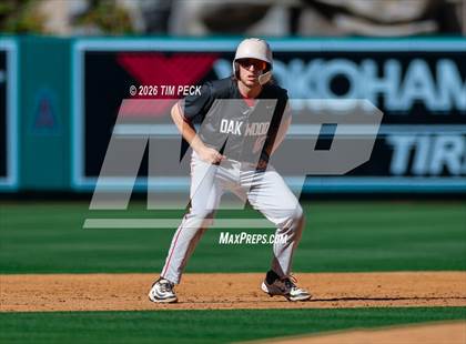 Thumbnail 2 in Hoover vs. Oakwood photogallery.