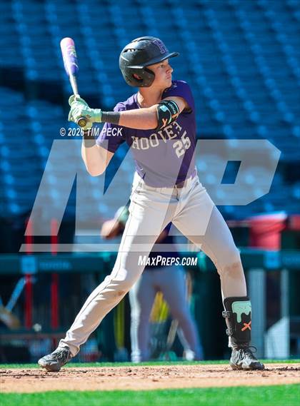 Thumbnail 1 in Hoover vs. Oakwood photogallery.