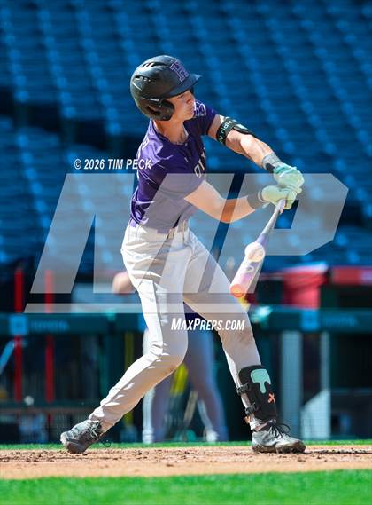Thumbnail 2 in Hoover vs. Oakwood photogallery.