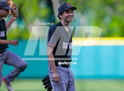 Thumbnail 1 in Hoover vs. Oakwood photogallery.