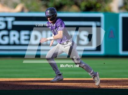 Thumbnail 3 in Hoover vs. Oakwood photogallery.