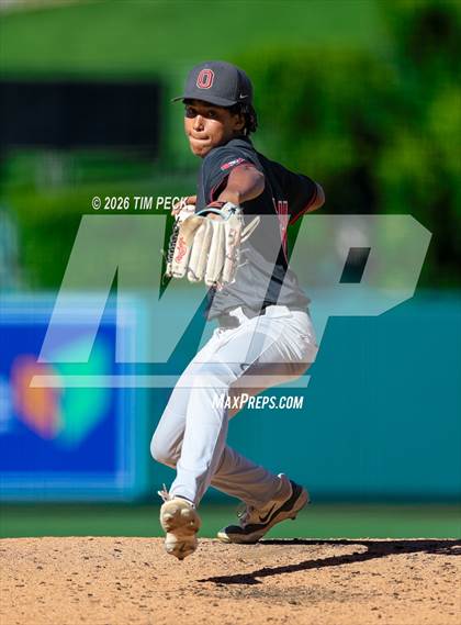 Thumbnail 3 in Hoover vs. Oakwood photogallery.