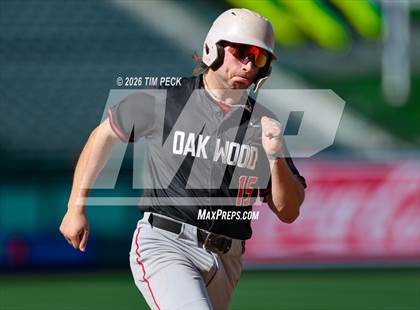 Thumbnail 2 in Hoover vs. Oakwood photogallery.