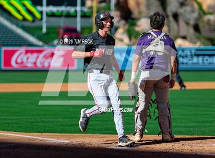 Thumbnail 2 in Hoover vs. Oakwood photogallery.