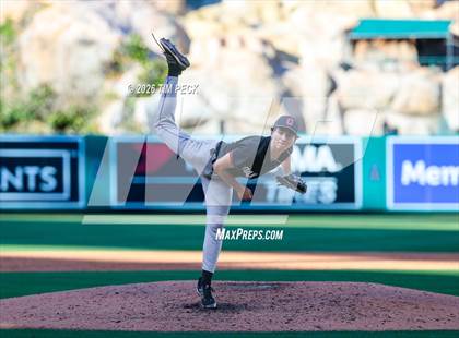 Thumbnail 1 in Hoover vs. Oakwood photogallery.