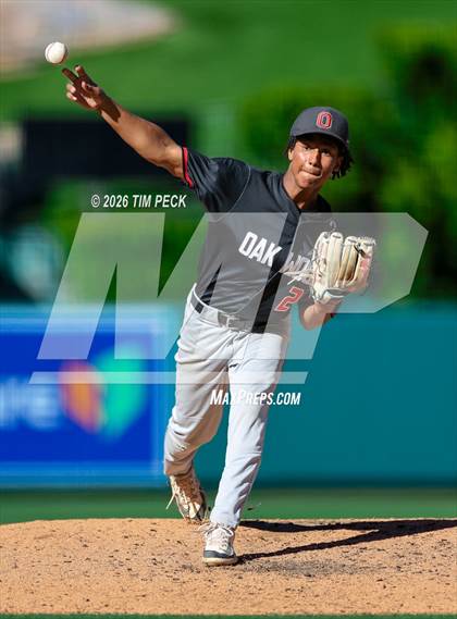 Thumbnail 1 in Hoover vs. Oakwood photogallery.