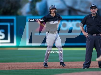 Thumbnail 1 in Hoover vs. Oakwood photogallery.