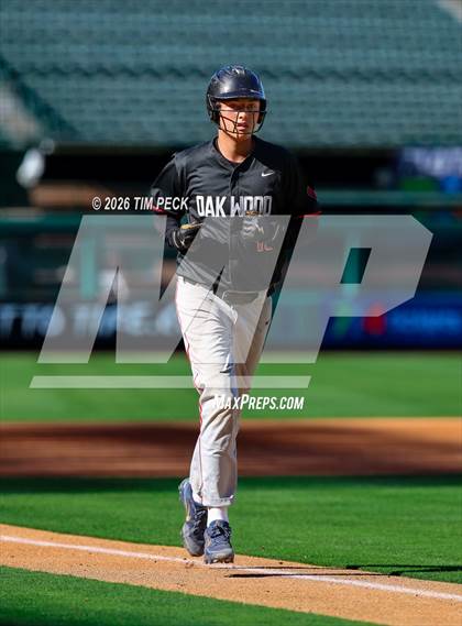 Thumbnail 2 in Hoover vs. Oakwood photogallery.