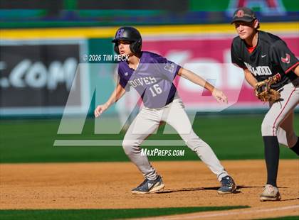 Thumbnail 3 in Hoover vs. Oakwood photogallery.