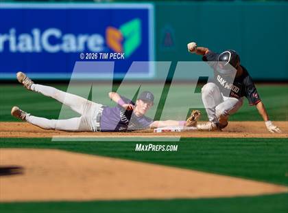 Thumbnail 1 in Hoover vs. Oakwood photogallery.