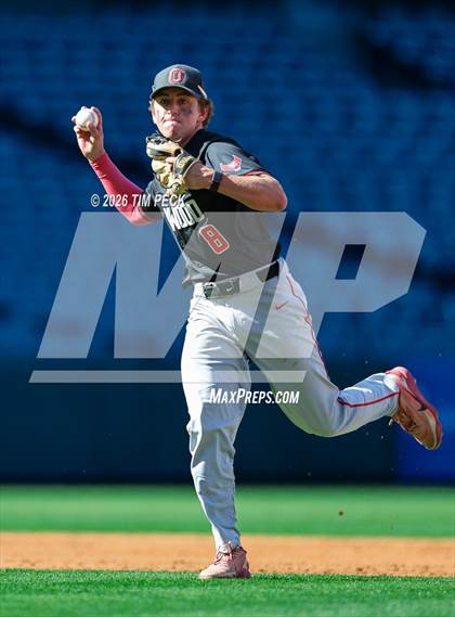 Thumbnail 1 in Hoover vs. Oakwood photogallery.