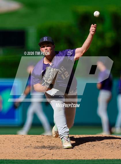 Thumbnail 1 in Hoover vs. Oakwood photogallery.
