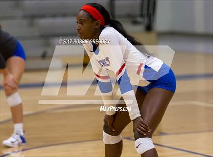 Thumbnail 1 in Nation Ford @ Byrnes photogallery.