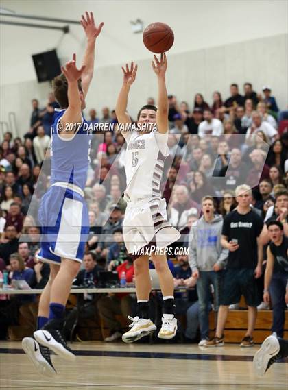 Thumbnail 3 in St. Francis vs. Woodside Priory (CIF CCS Division 5 Final) photogallery.