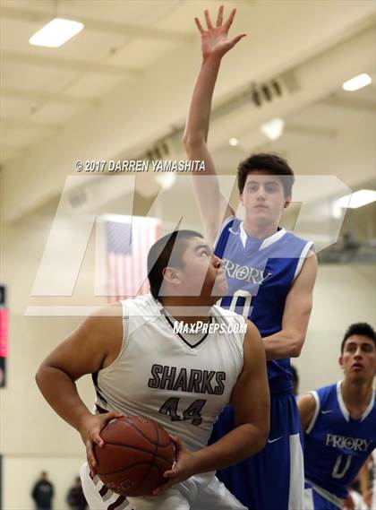 Thumbnail 2 in St. Francis vs. Woodside Priory (CIF CCS Division 5 Final) photogallery.