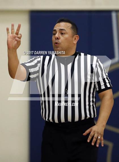 Thumbnail 3 in St. Francis vs. Woodside Priory (CIF CCS Division 5 Final) photogallery.