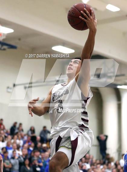 Thumbnail 2 in St. Francis vs. Woodside Priory (CIF CCS Division 5 Final) photogallery.