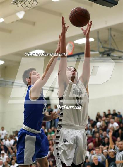 Thumbnail 3 in St. Francis vs. Woodside Priory (CIF CCS Division 5 Final) photogallery.