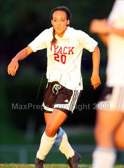 Thumbnail 2 in Somers @ Nyack photogallery.