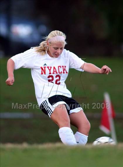 Thumbnail 1 in Somers @ Nyack photogallery.
