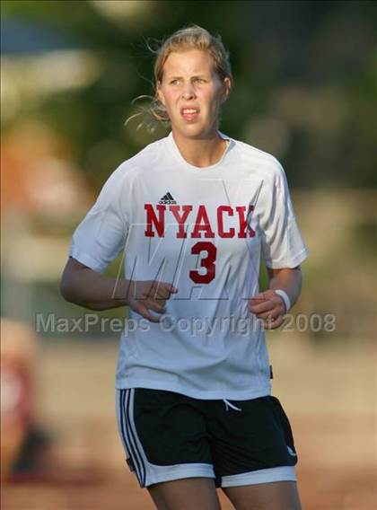 Thumbnail 2 in Somers @ Nyack photogallery.