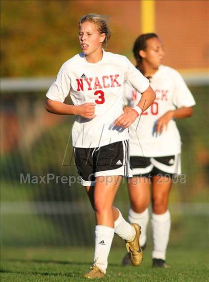 Thumbnail 2 in Somers @ Nyack photogallery.