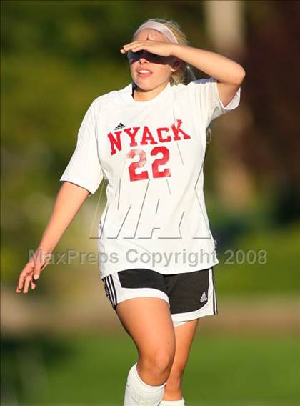 Thumbnail 2 in Somers @ Nyack photogallery.