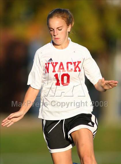 Thumbnail 2 in Somers @ Nyack photogallery.