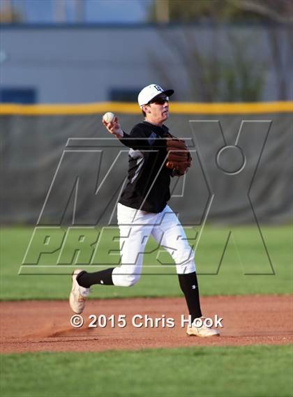 Thumbnail 3 in Riverside vs. Desert Christian (Panther Invitational) photogallery.
