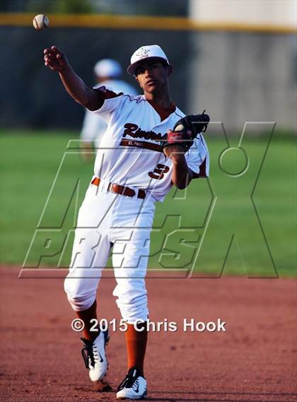 Thumbnail 1 in Riverside vs. Desert Christian (Panther Invitational) photogallery.