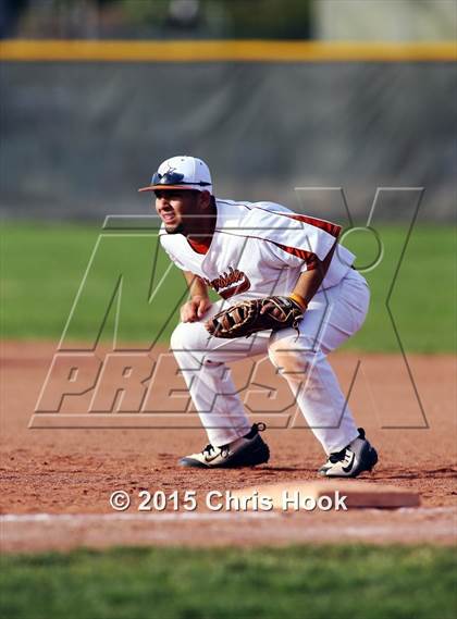 Thumbnail 3 in Riverside vs. Desert Christian (Panther Invitational) photogallery.