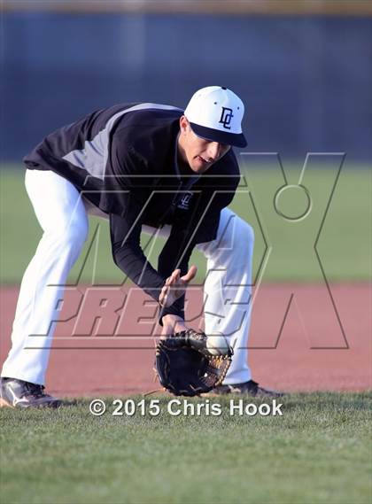 Thumbnail 1 in Riverside vs. Desert Christian (Panther Invitational) photogallery.