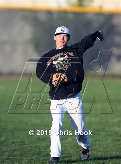 Thumbnail 3 in Riverside vs. Desert Christian (Panther Invitational) photogallery.