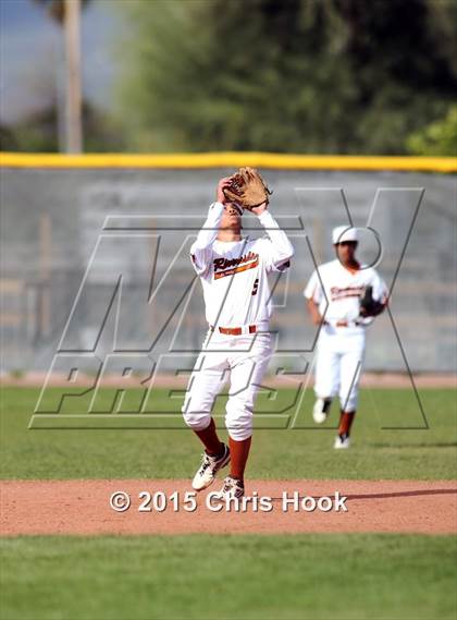 Thumbnail 3 in Riverside vs. Desert Christian (Panther Invitational) photogallery.