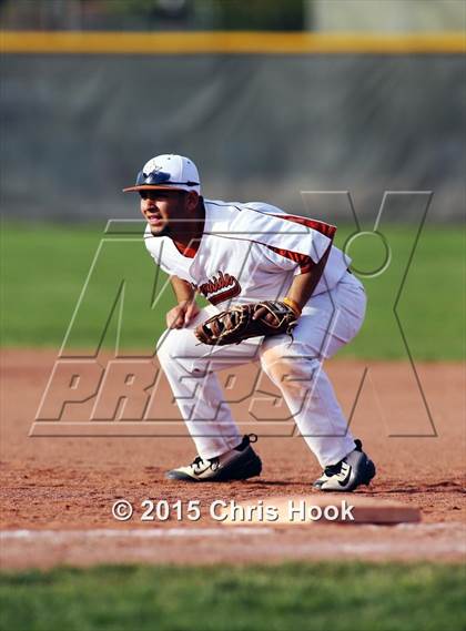 Thumbnail 2 in Riverside vs. Desert Christian (Panther Invitational) photogallery.