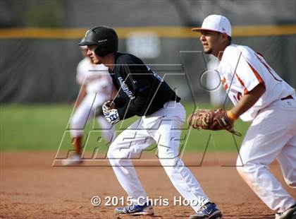 Thumbnail 2 in Riverside vs. Desert Christian (Panther Invitational) photogallery.
