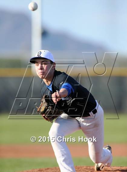Thumbnail 3 in Riverside vs. Desert Christian (Panther Invitational) photogallery.