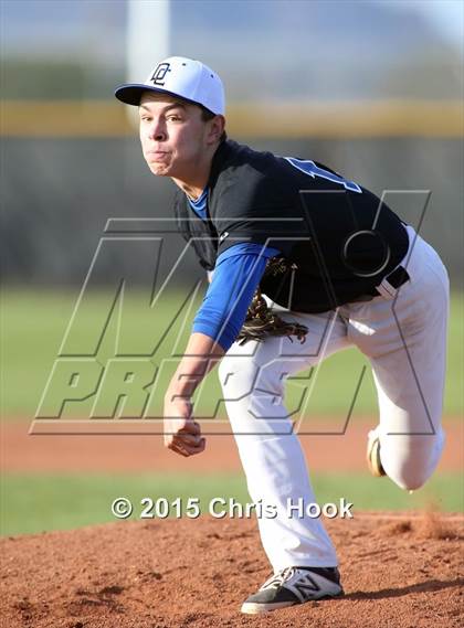 Thumbnail 3 in Riverside vs. Desert Christian (Panther Invitational) photogallery.