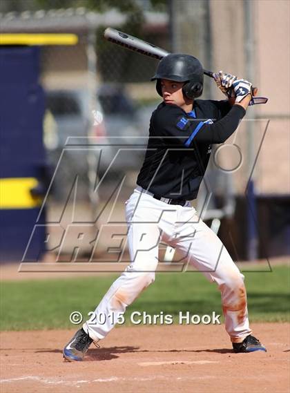 Thumbnail 2 in Riverside vs. Desert Christian (Panther Invitational) photogallery.